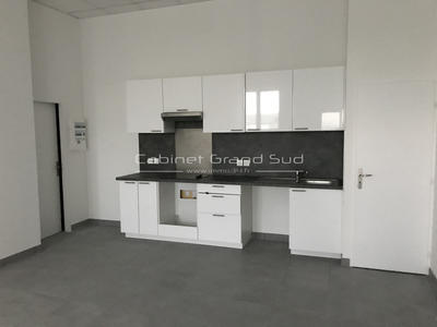 Appartement - 75 m² - 2 pièces