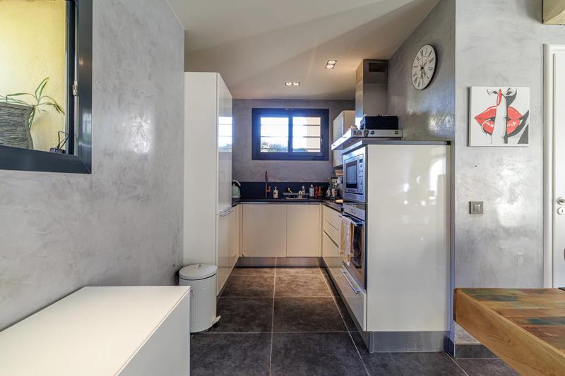 Maison - 94 m² - 3 pièces