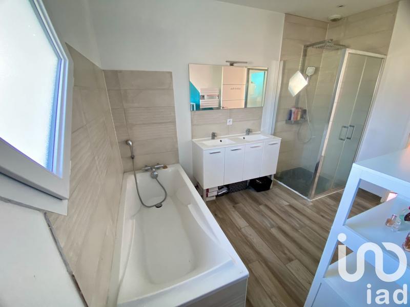 Maison - 98 m² - 5 pièces