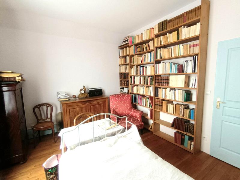 Maison - 290 m² - 14 pièces