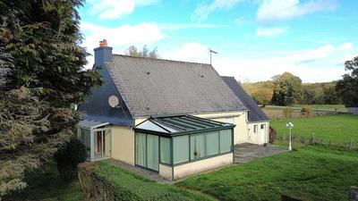 Maison - 104 m² - 5 pièces