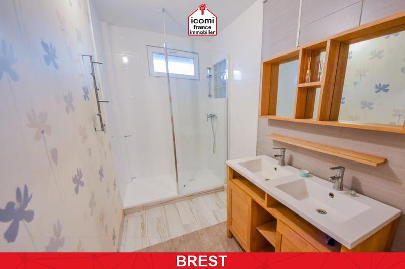 Appartement - 77 m² - 5 pièces