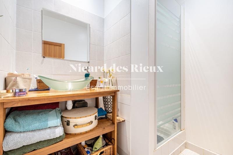 Maison - 179 m² - 8 pièces