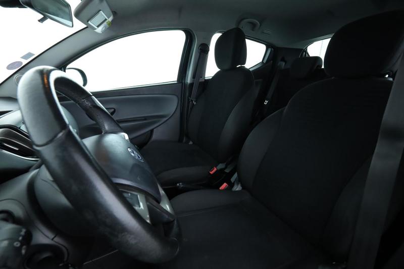 Lancia Ypsilon 1.2 Gold 69 ch