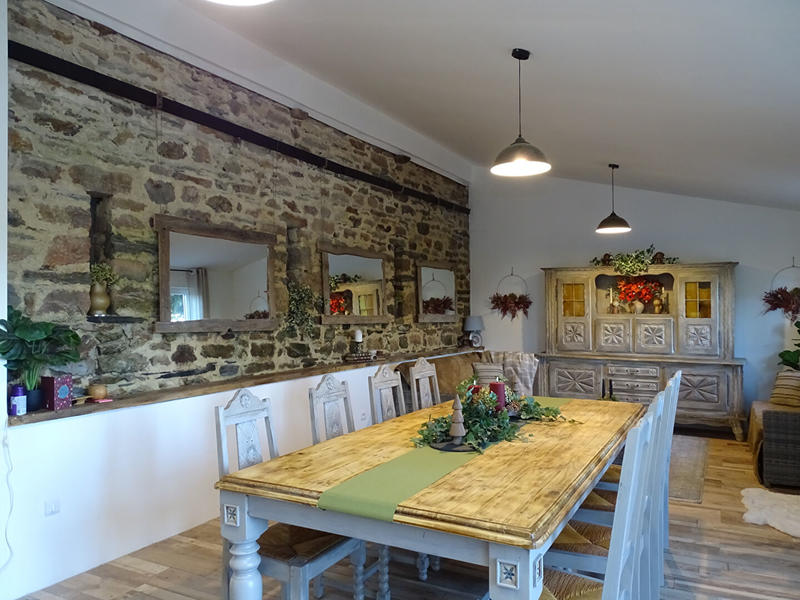 Maison - 94 m² - 5 pièces