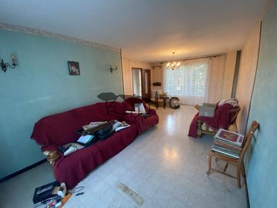 Maison - 171 m² - 6 pièces