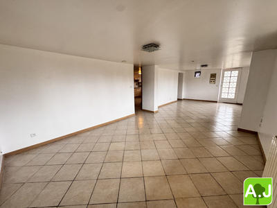 Appartement - 63 m² - 2 pièces