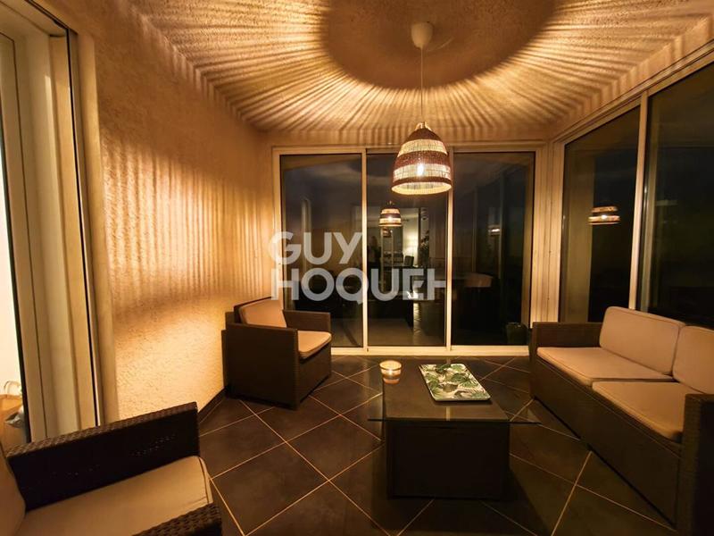 Maison - 195 m² - 6 pièces