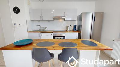 Chambre - 9 m² - 1 pièce