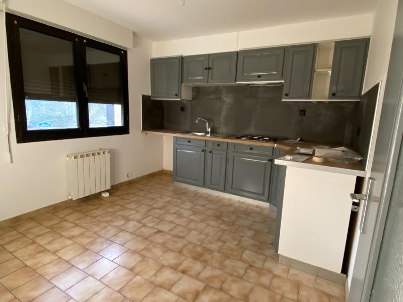 Appartement - 80 m² - 3 pièces