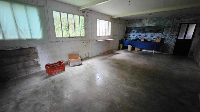 Maison - 189 m² - 9 pièces