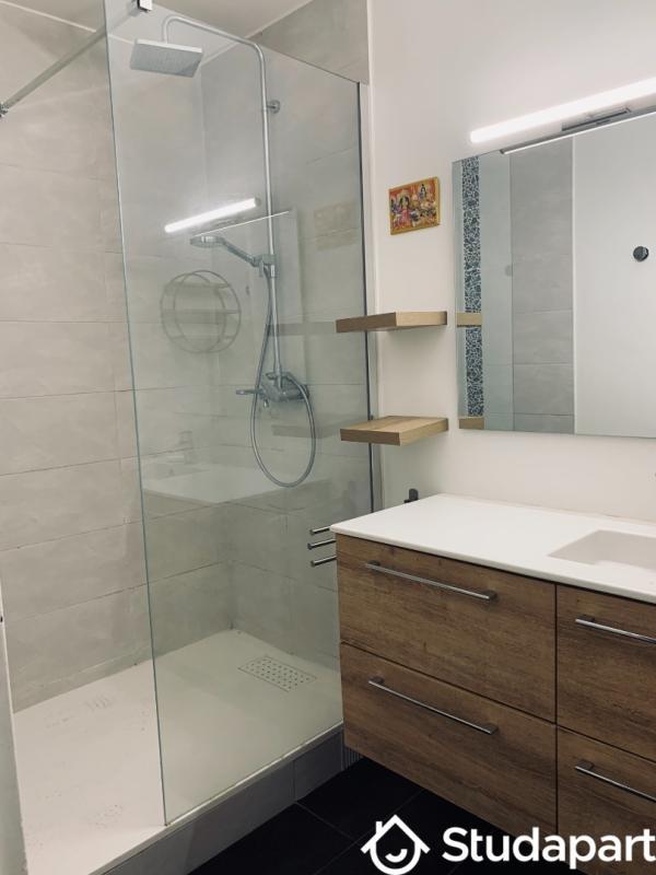 Chambre - 13 m² - 1 pièce