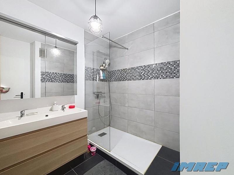 Appartement - 75 m² - 4 pièces