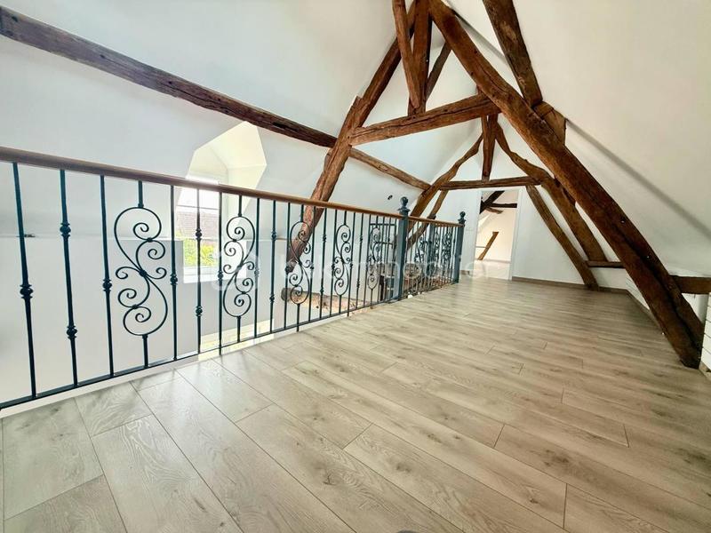 Longère - 278 m² - 8 pièces