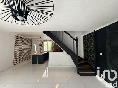 Maison de ville - 85 m² - 4 pièces