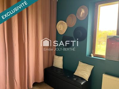 Maison - 174 m² - 9 pièces