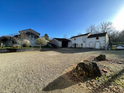 Maison - 152 m² - 5 pièces