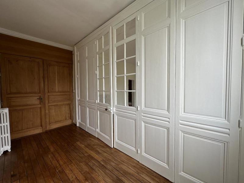 Appartement ancien - 150 m² - 5 pièces