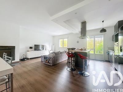 Maison - 102 m² - 5 pièces