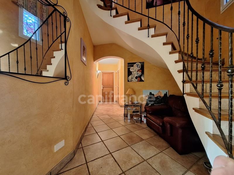 Maison - 192 m² - 7 pièces