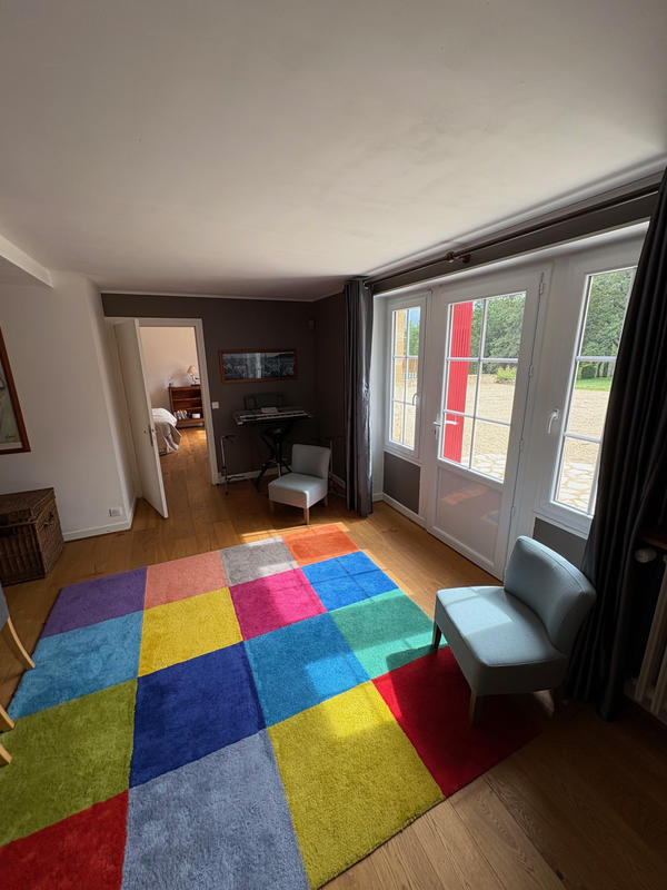 Propriété - 300 m² - 13 pièces