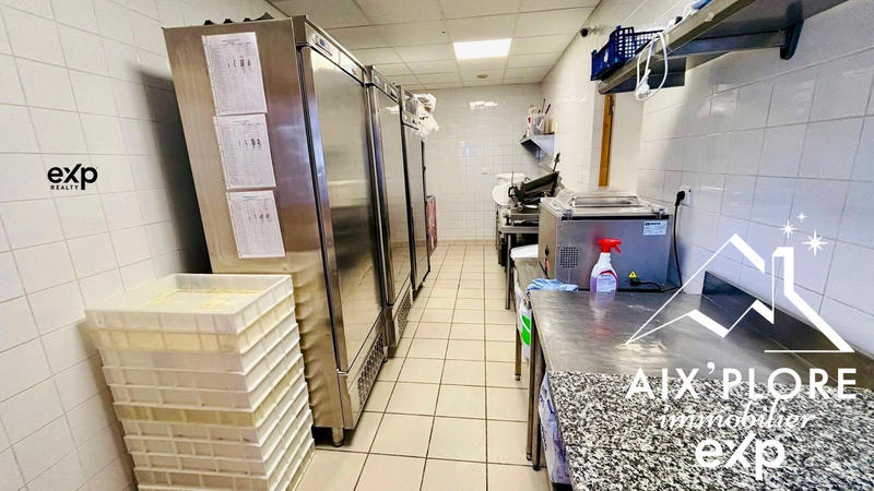 Fonds de commerce - Hôtellerie / Restauration - 230 m²