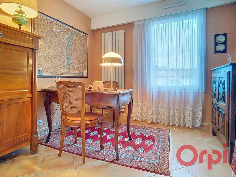 Appartement - 133 m² - 4 pièces