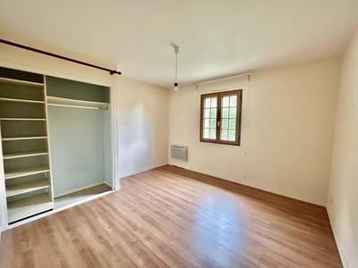 Maison traditionnelle - 113 m² - 5 pièces