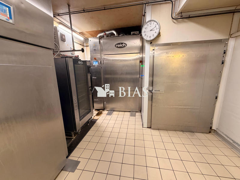 Fonds de commerce - 200 m²