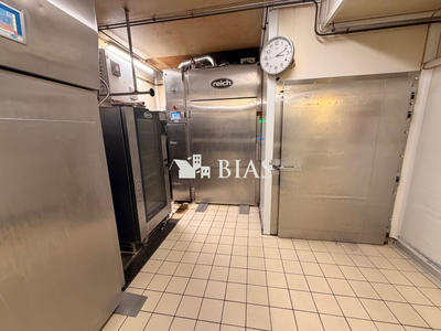 Fonds de commerce - 200 m²