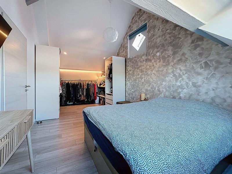 Appartement - 106 m² - 4 pièces