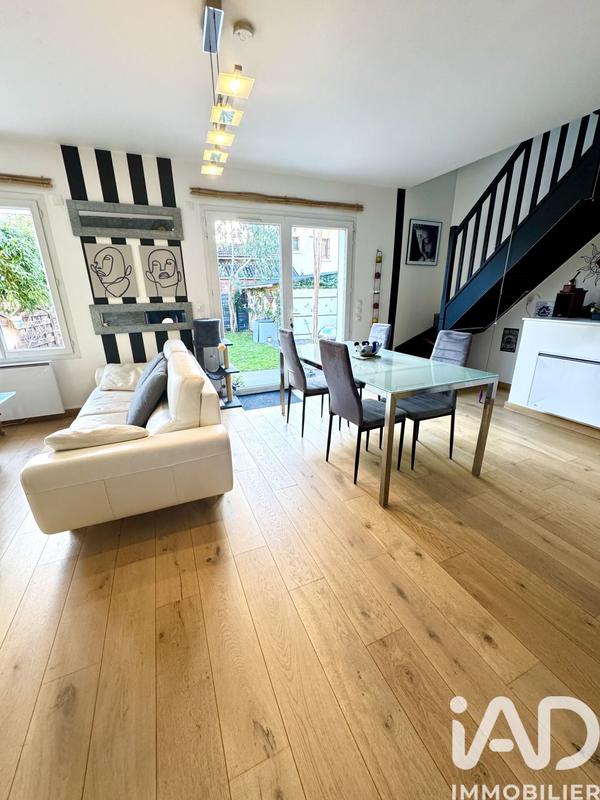 Maison - 90 m² - 4 pièces