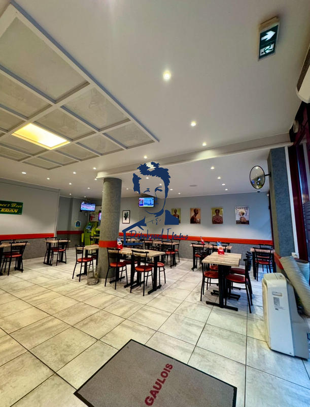 Fonds de commerce - 110 m²