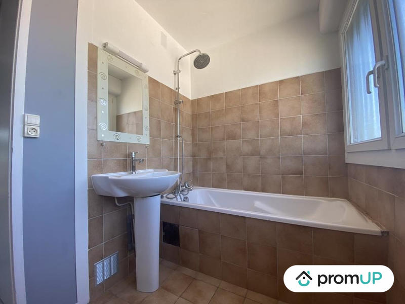 Appartement - 74 m² - 4 pièces