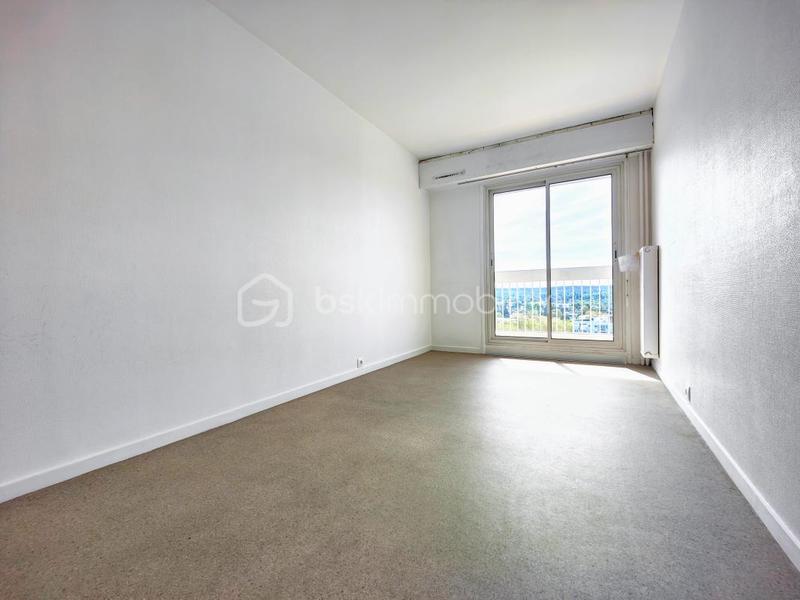 Appartement - 96 m² - 5 pièces