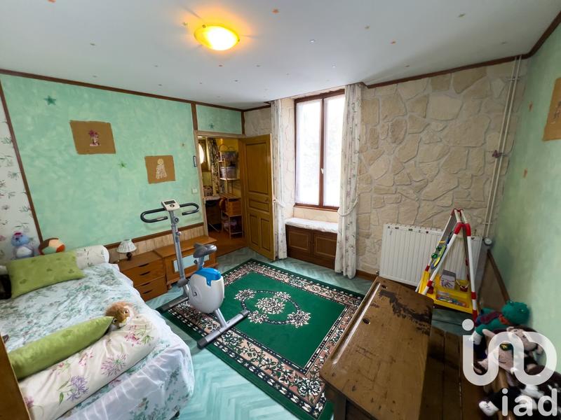 Maison - 229 m² - 8 pièces