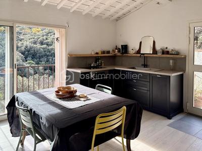 Maison en pierre - 112 m² - 4 pièces