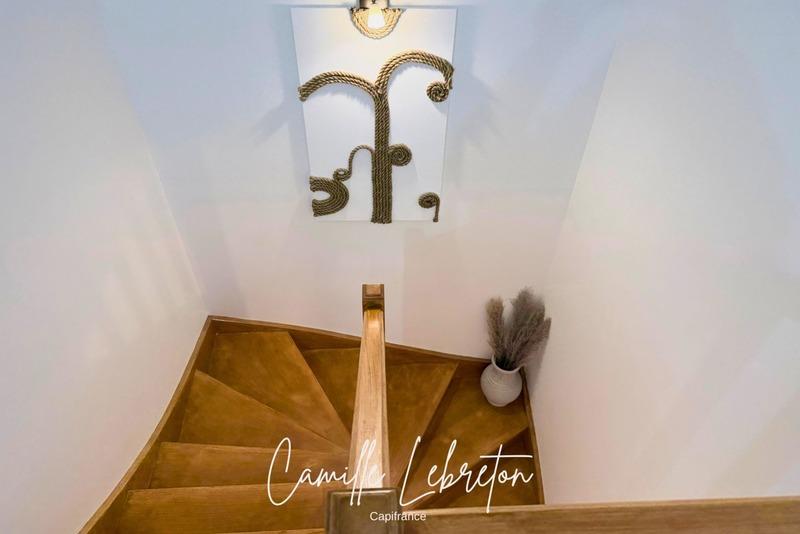 Maison - 87 m² - 5 pièces