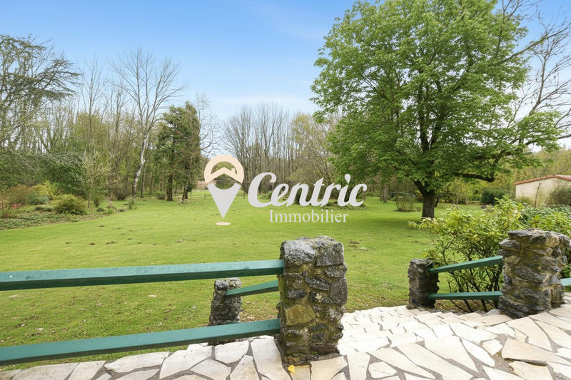 Maison - 144 m² - 5 pièces