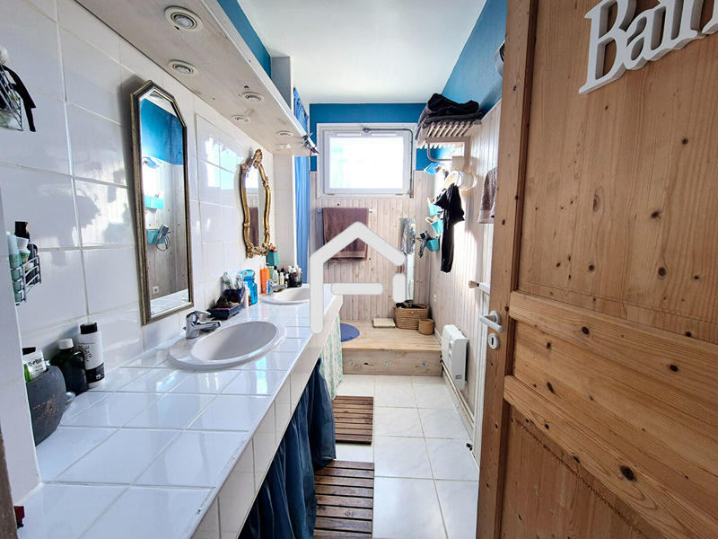 Maison - 125 m² - 5 pièces