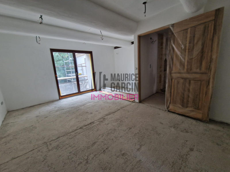 Maison - 236 m² - 6 pièces