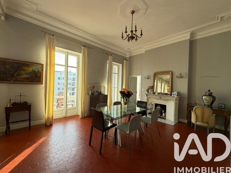 Appartement - 178 m² - 5 pièces
