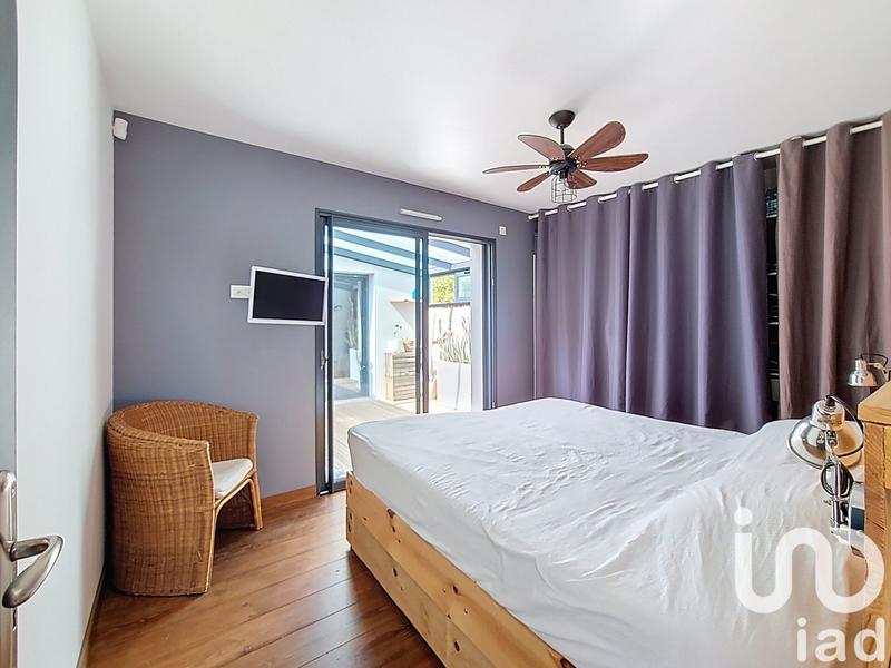 Maison - 176 m² - 8 pièces