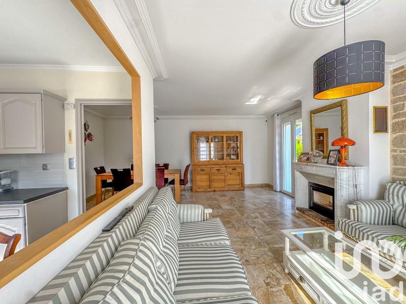 Maison - 94 m² - 5 pièces