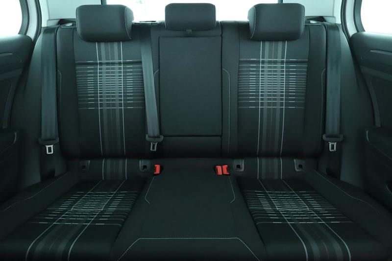 Volkswagen Golf VII 1.4 Tsi Act BlueMotion Tech Lounge Dsg7 5p 150 ch