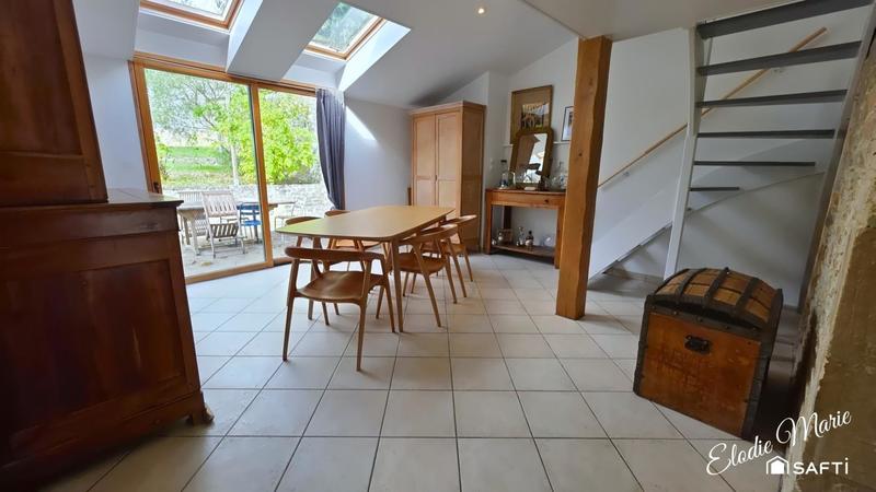 Maison - 165 m² - 6 pièces