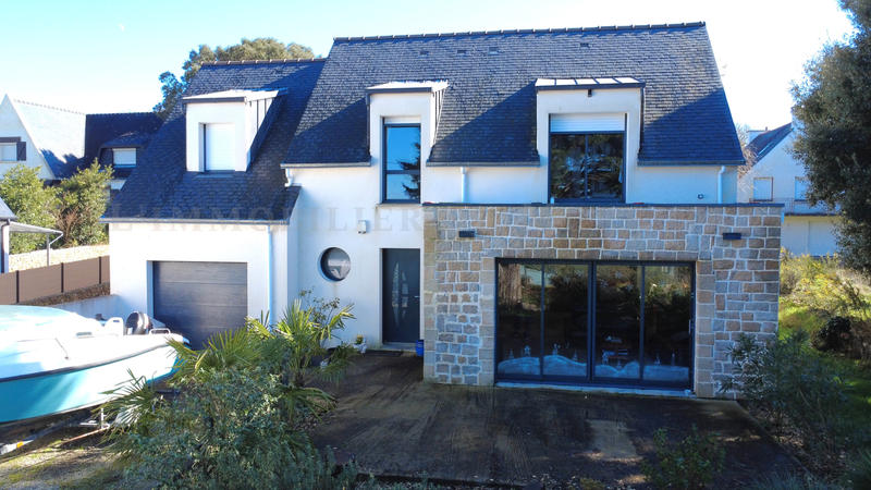 Maison - 168 m² - 7 pièces