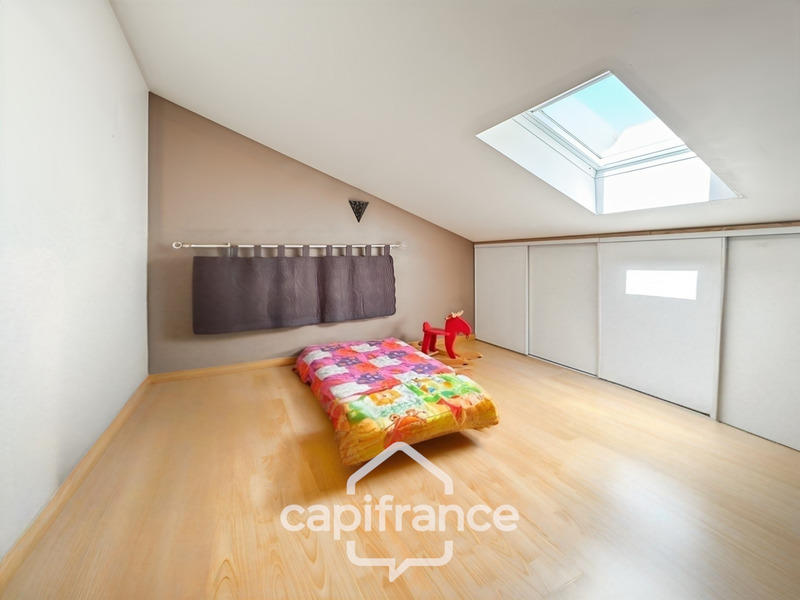 Maison - 130 m² - 7 pièces