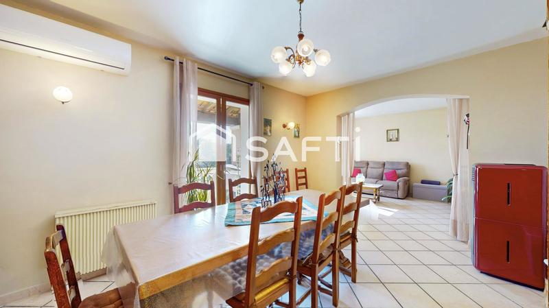 Maison - 179 m² - 8 pièces