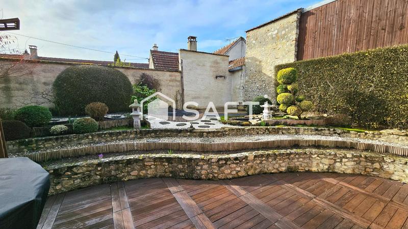 Maison - 150 m² - 6 pièces